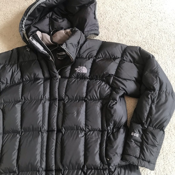 The North Face Long Puffer Coat - Picture 4 of 8